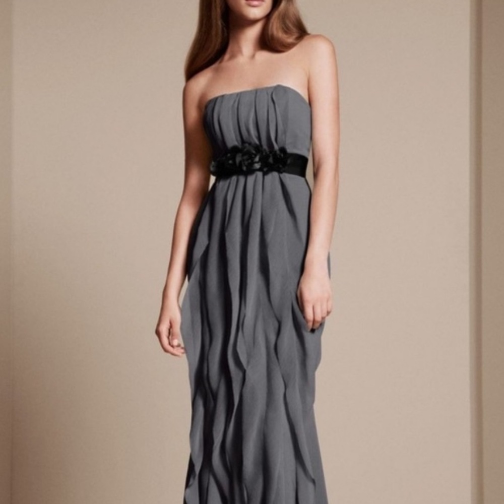 Vera Wang White Ruffle Strapless Dress